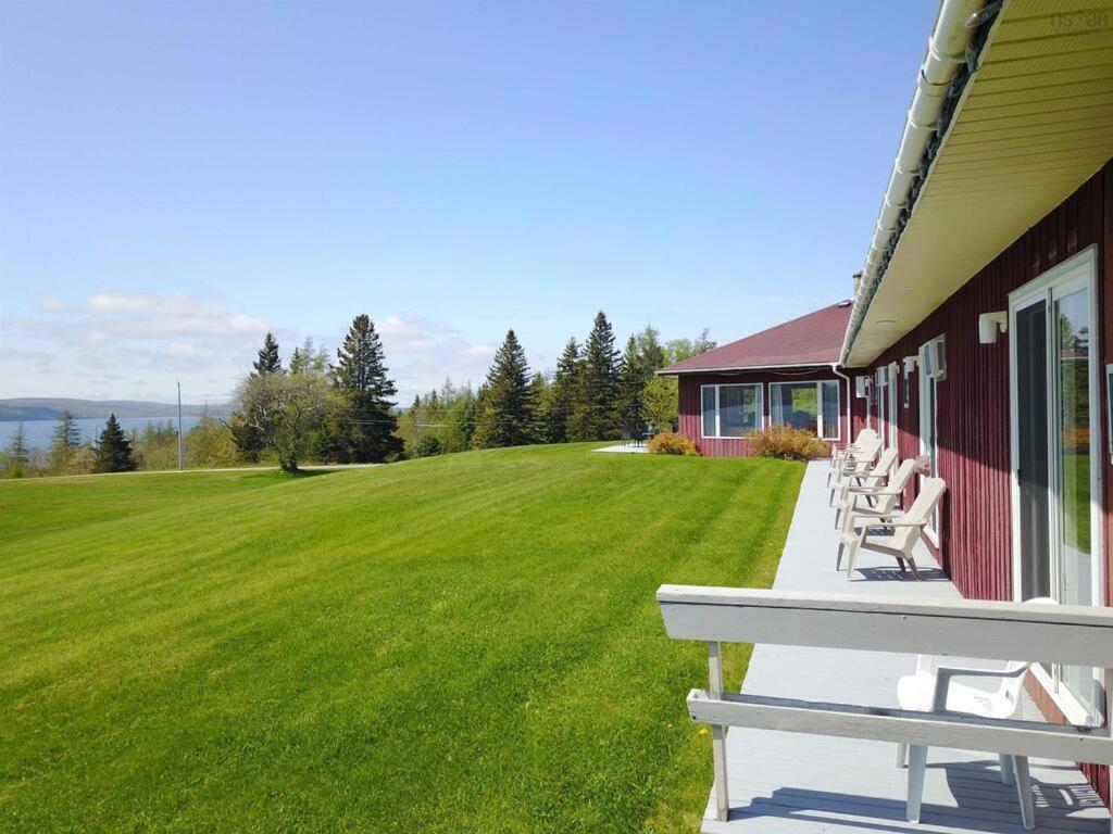 Baddeck Inn Exterior photo